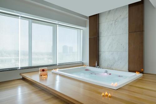 Riviera Rayhaan by Rotana Doha