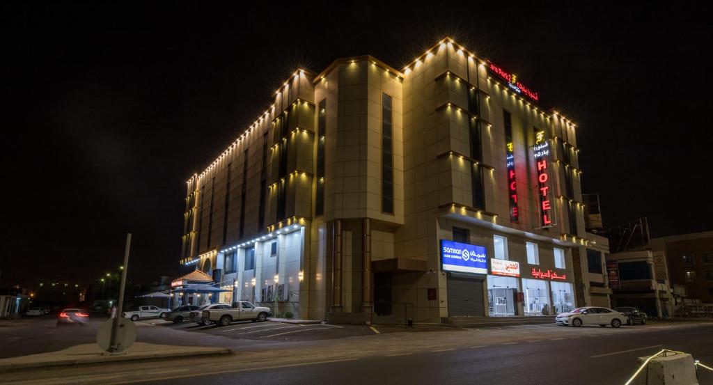 Experience Comfort and Convenience at Flora Park 2 Hotel Suites in Yanbu