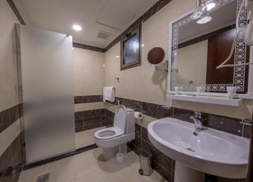 Flora Park 2 Hotel Suites