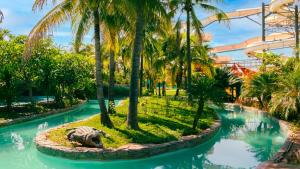 Hot Beach Resort