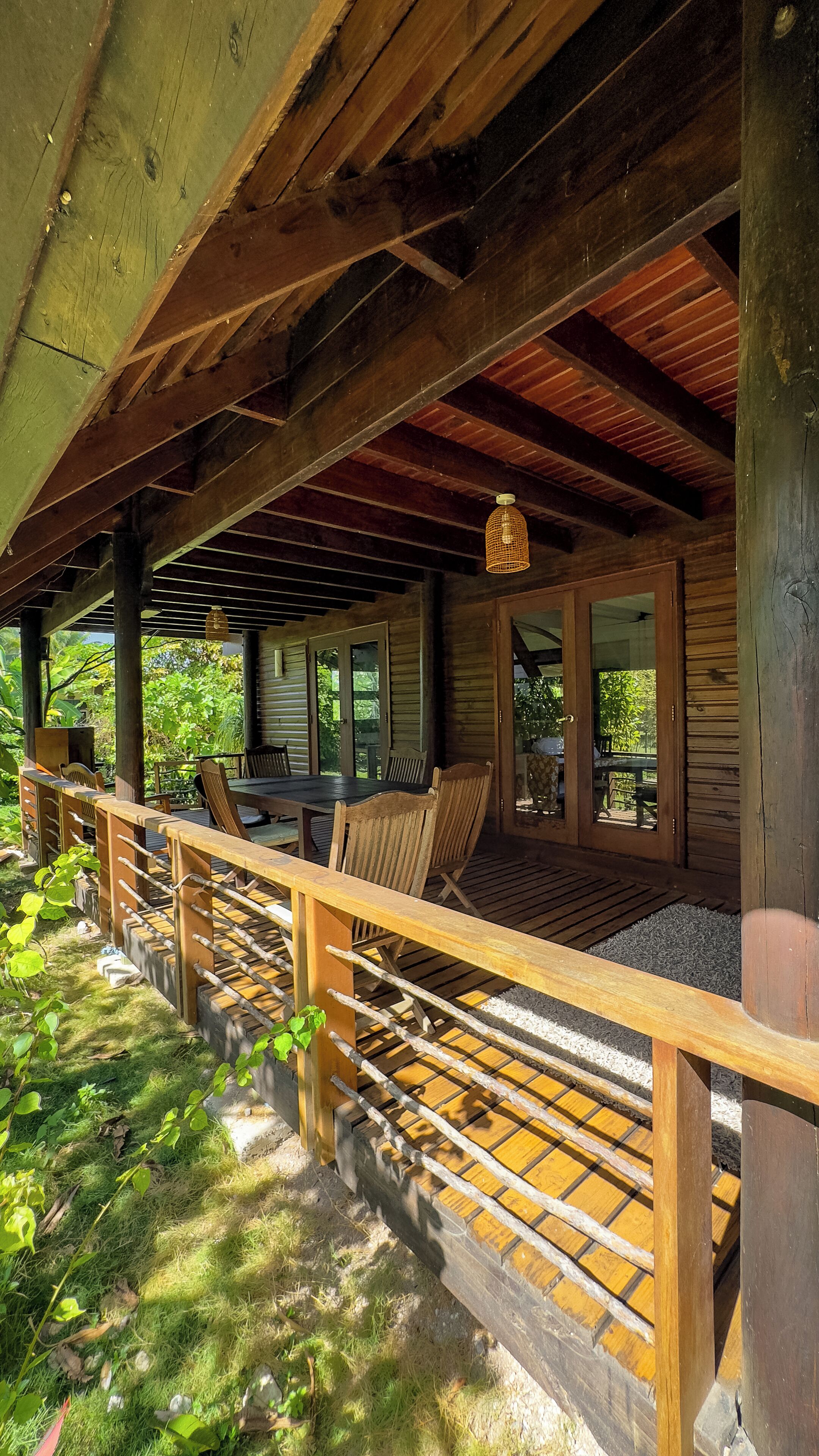 Manaeva lodge