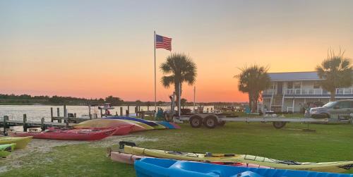 Waterway Inn