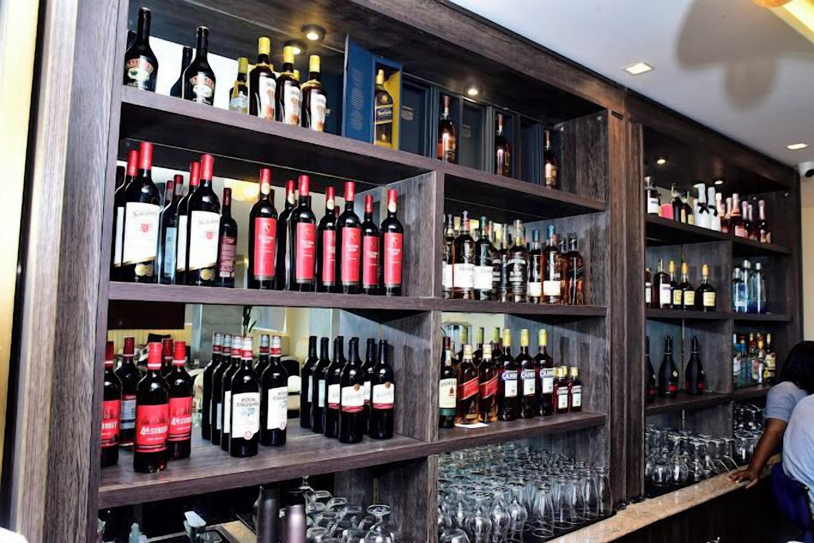 White Vill Hospitality and Homes